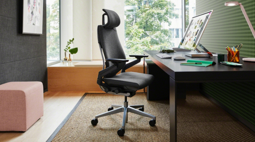 Home Office Chair To Sit In A Relaxable Position While Working