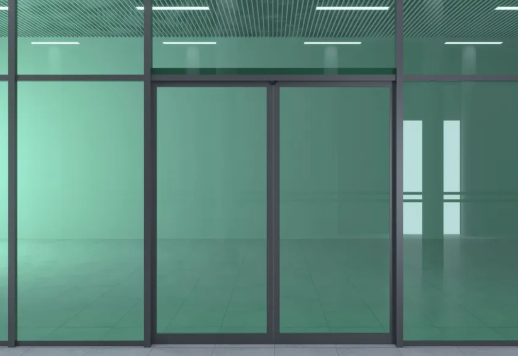 An automatic sliding door