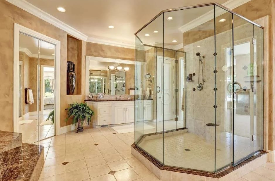 How Shower Door Installation Impacts Bathroom Ventilation