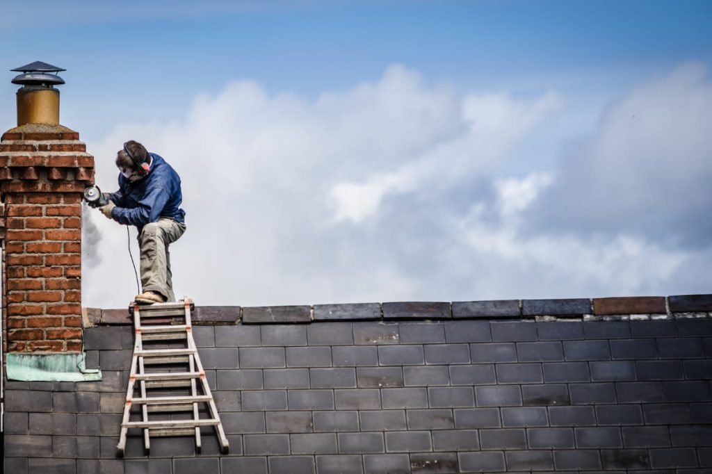 Top 4 Signs You Need a Chimney Rebuild in Toronto: Don’t Ignore These Warning Signs
