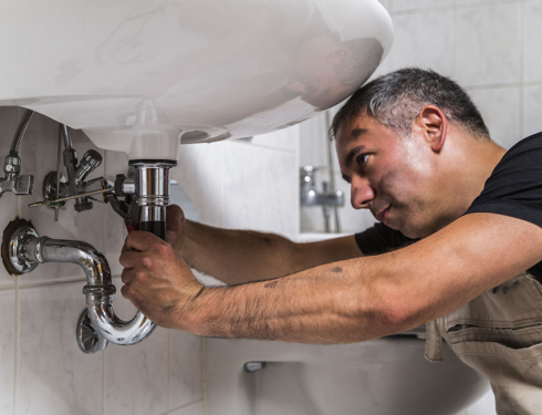 plumber in Bilambil Heights