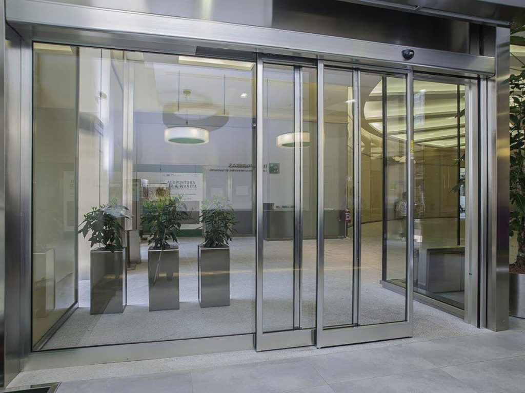 Unlock the Benefits of Investing in Automatic Swing Door Systems for Your Business